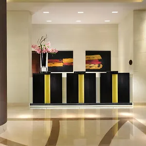 アップタウン　パレス **** ミラノ