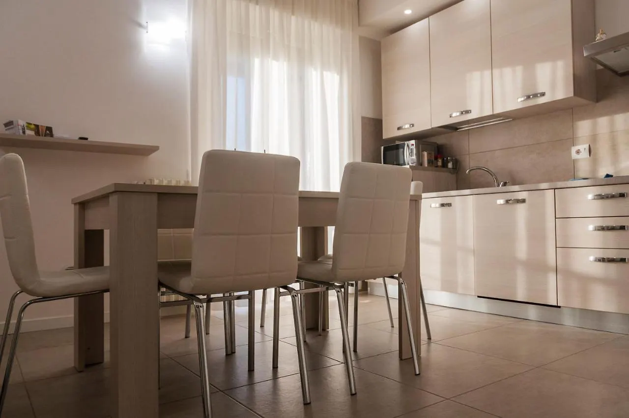 Villa Fenix Ponte San Pietro 2*, Ponte San Pietro (Lombardy) Italien